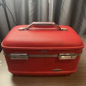 Vintage American Tourister Tiara Red Makeup Luggage Footed Train Case